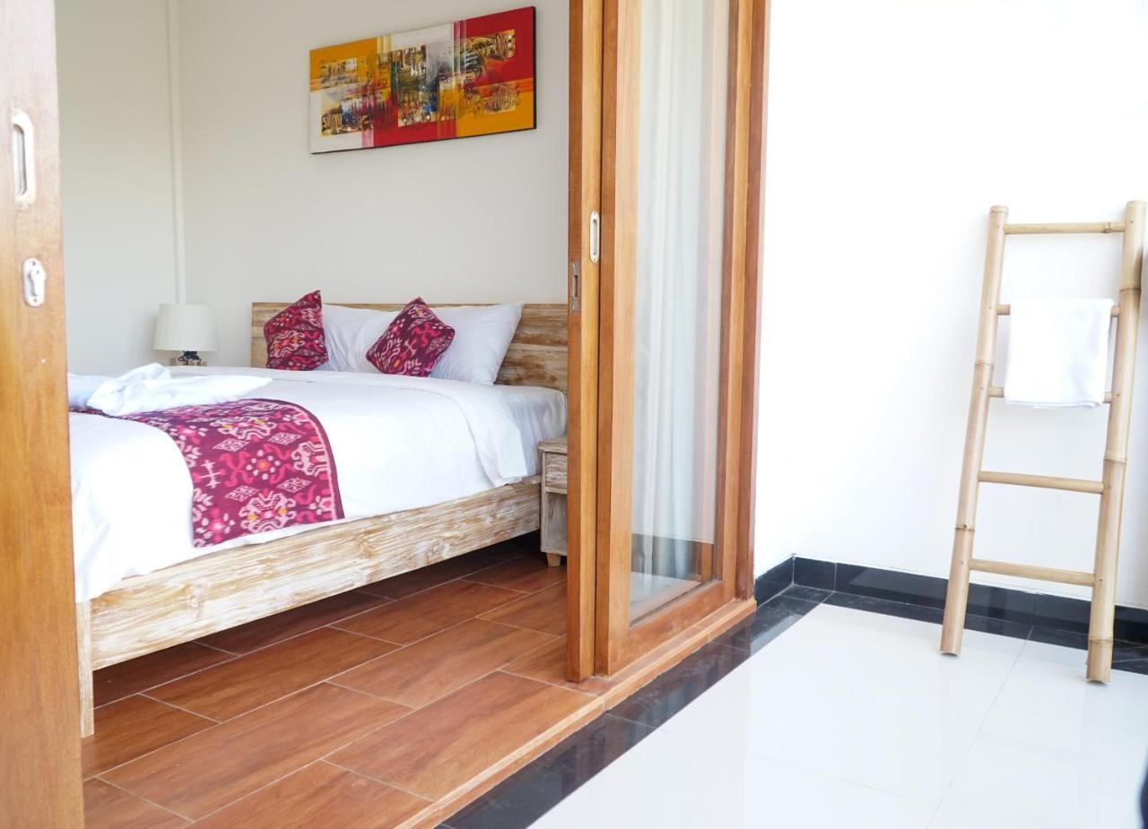 Seno Guesthouse & Cafe Uluwatu Exteriör bild