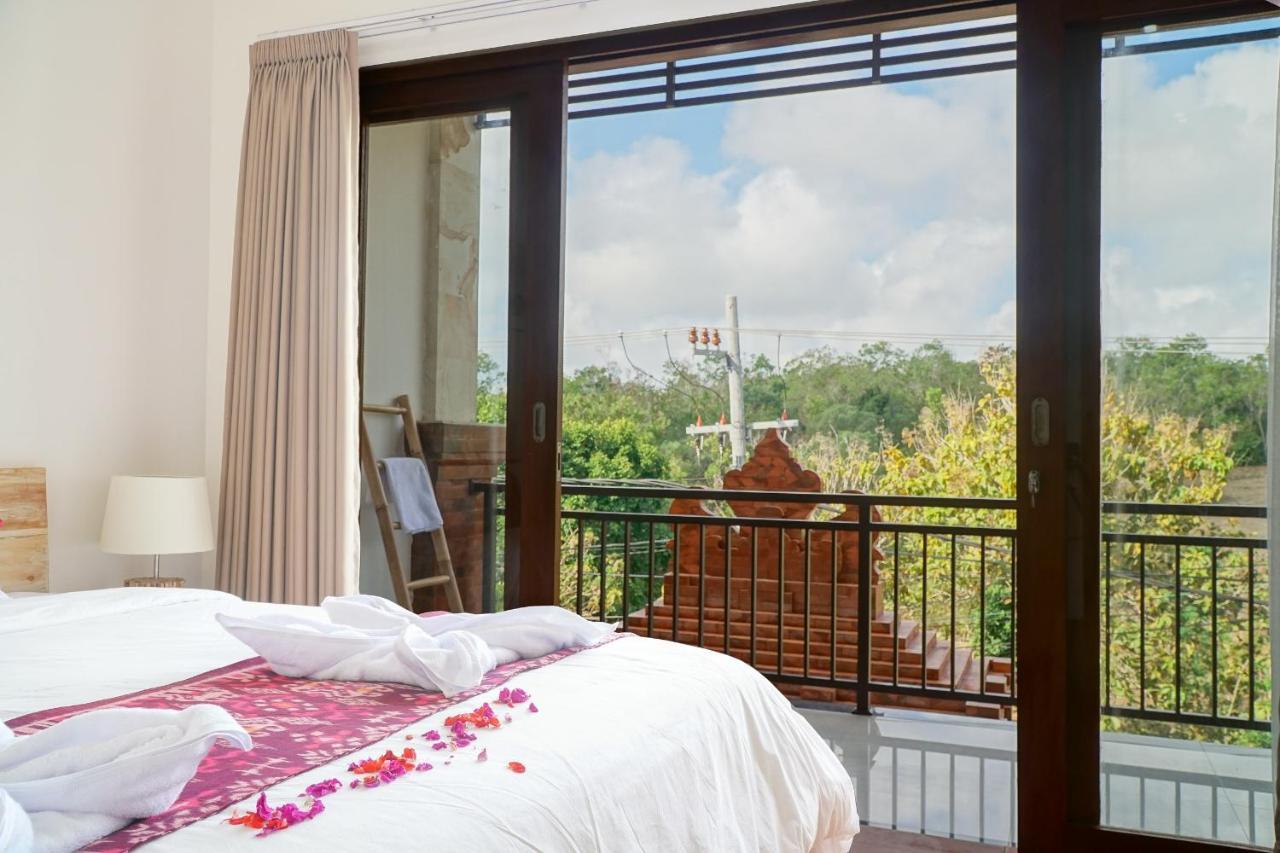 Seno Guesthouse & Cafe Uluwatu Exteriör bild